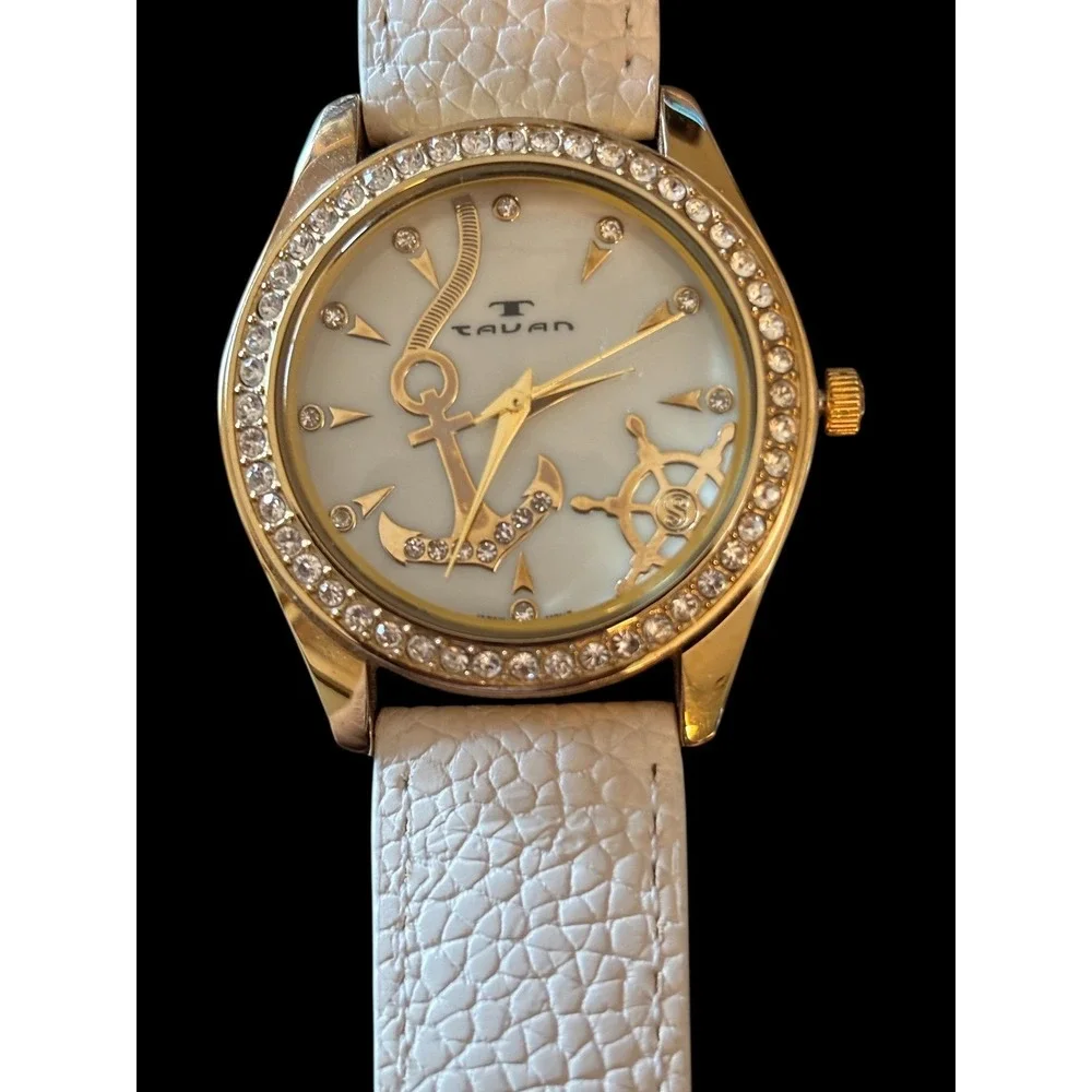 Tavan Womens Gold Tone Rhinestone Anchor Ship Wheel Pearl Face New‎ Battery